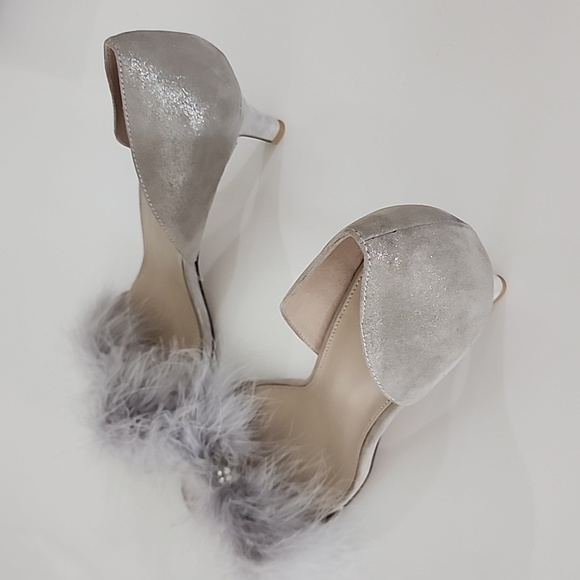 Pelle Moda Dallon Dark Taupe Shimmer Suede Low Heel NWOT - Picture 4 of 10